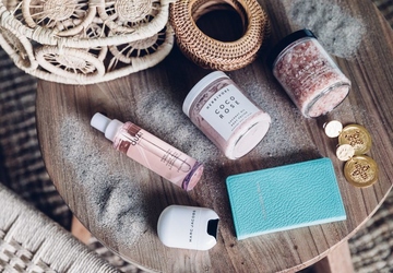 Top 10 Must-Have Beauty Items for Travel